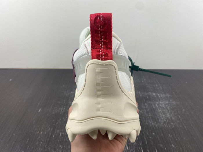 OFF-WHITE C/O ODSY-1000 SNEAKER
