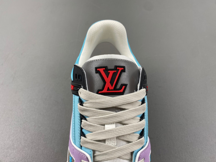 LV TRAINER SNEAKER