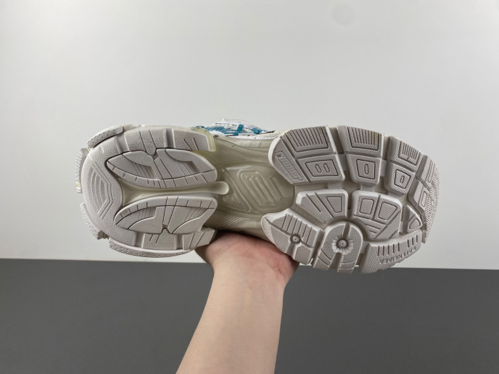 BLCG RUNNER SNEAKER 772774 W3RNY 0133
