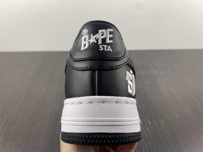 B*PE SNEAKER