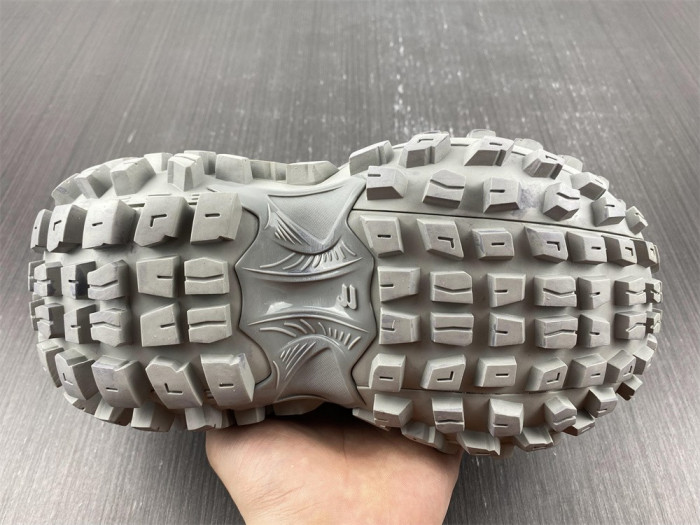 BLCG DEFENDER SNEAKER