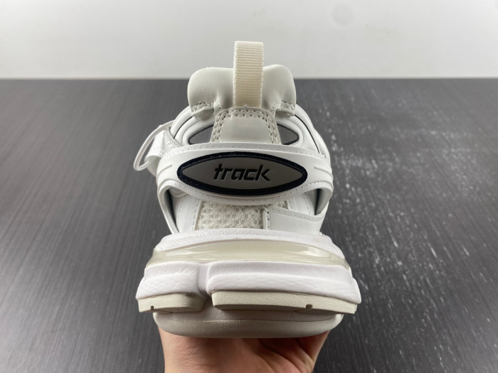 BLCG TRACK SNEAKER 542436 W3RM1 9081