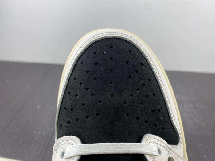 Travis Scott x Air Jordan 1 Low OG WMNS “Olive” DZ4137-106