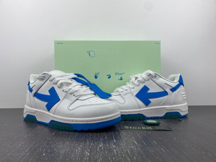 OFF-WHITE SNEAKER