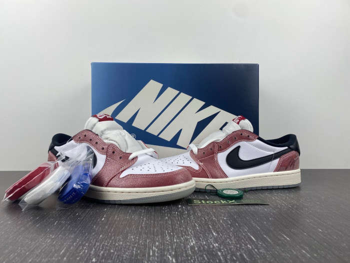 TROPHY ROOM X AIR JORDAN 1 LOW OG 