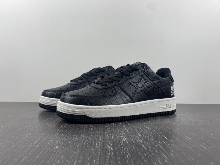 B*PE SNEAKER