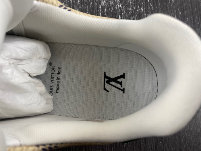 LV TRAINER SNEAKER