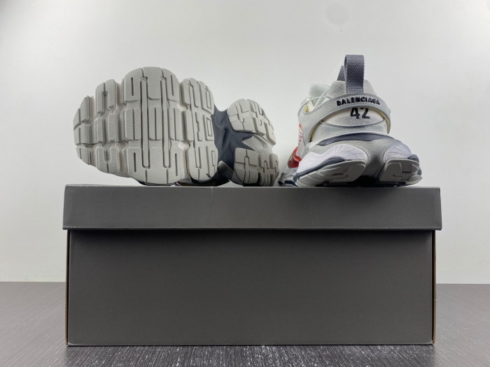 BLCG CARGO SNEAKER 784341 W1MV3 0521