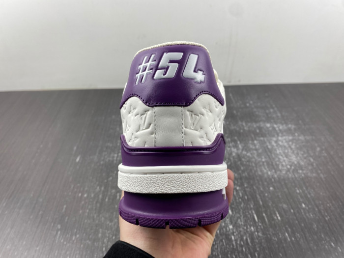 LV TRAINER SNEAKER
