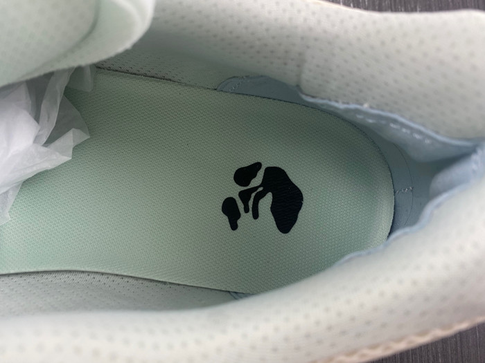 OFF-WHITE C/O ODSY-1000 SNEAKER