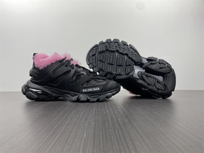 BLCG TRACK SNEAKER 668555 W3CQ6 1050