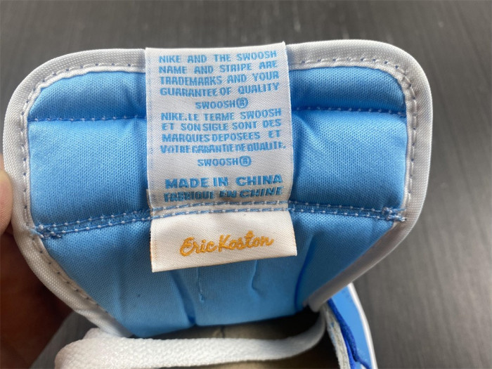 Nike SB x Air Jordan 1 Low “UNC” CJ7891-401
