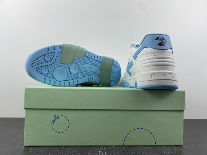 OFF-WHITE SNEAKER