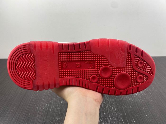 OFF-WHITE SNEAKER