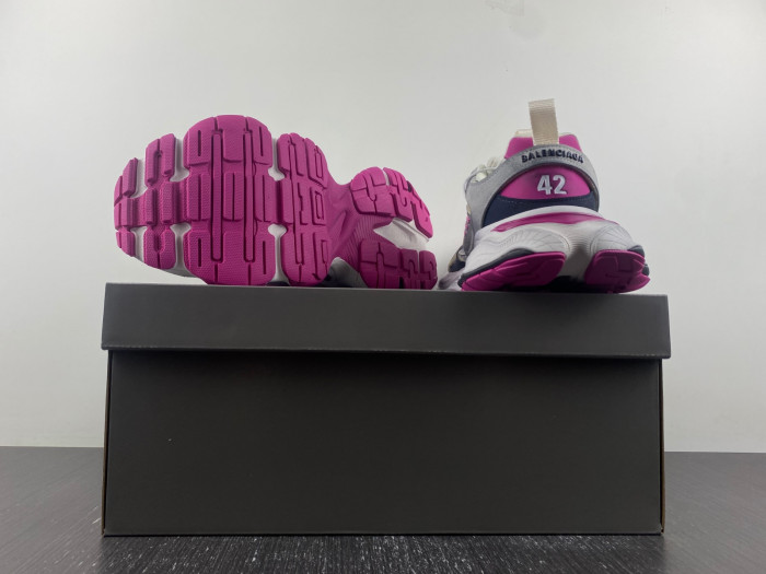 BLCG CARGO SNEAKER 784341 W2MV6 0310