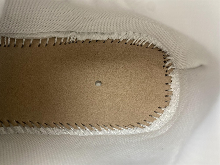 BLCG RUNNER SNEAKER 677402 W3RBL 8100