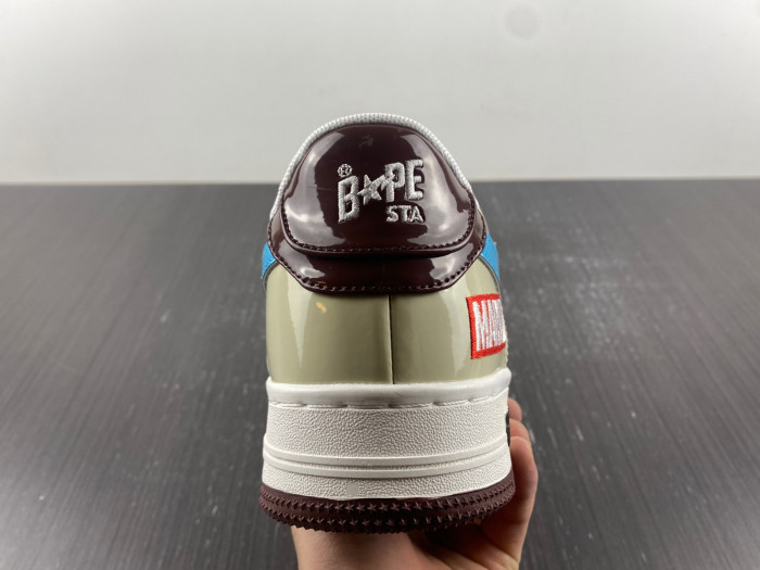 B*PE SNEAKER