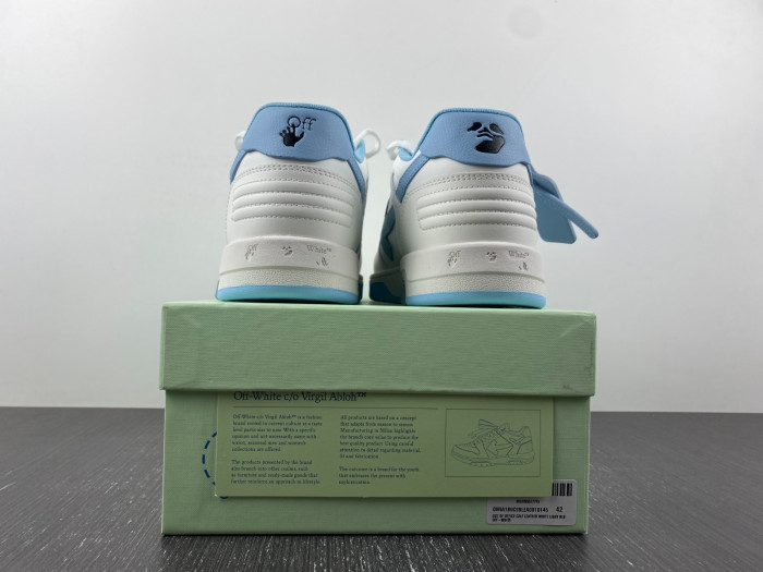 OFF-WHITE SNEAKER