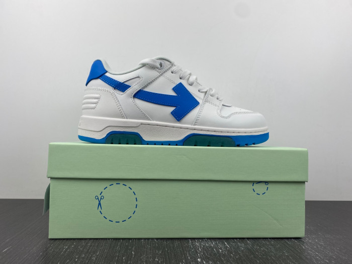OFF-WHITE SNEAKER