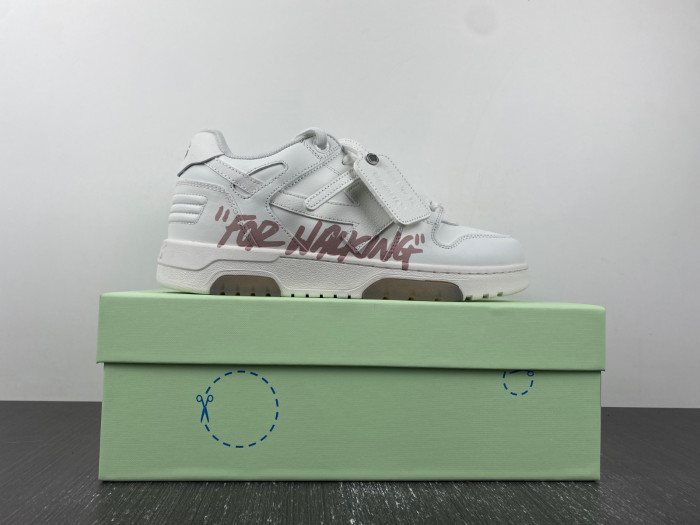 OFF-WHITE SNEAKER