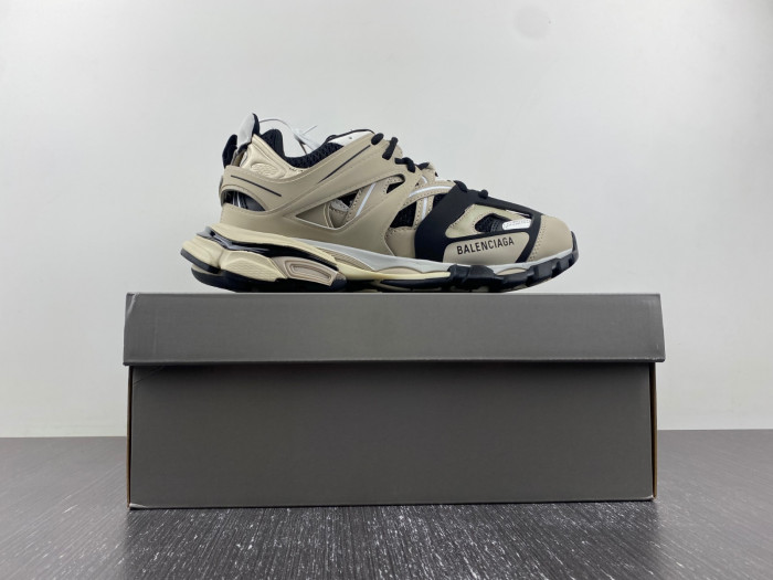 BLCG TRACK SNEAKER 542023 W3AC4 8017