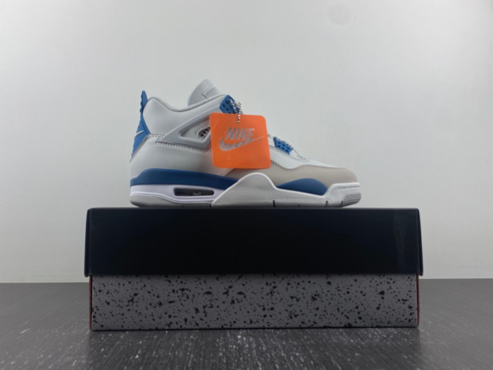 Air Jordan 4 “Military Blue” FV5029-141