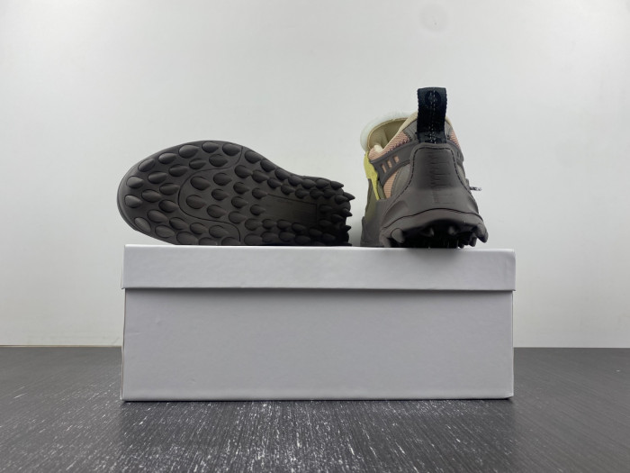 OFF-WHITE C/O ODSY-1000 SNEAKER