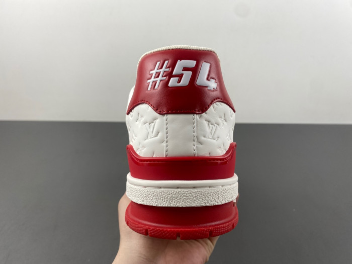 LV TRAINER SNEAKER