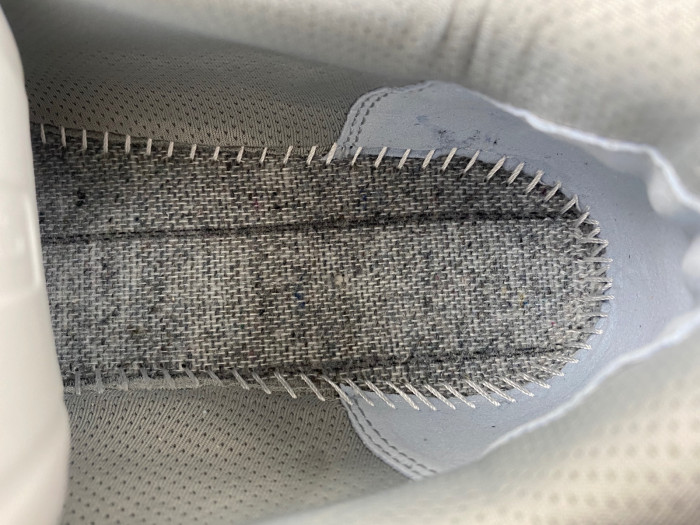 OFF-WHITE C/O ODSY-1000 SNEAKER