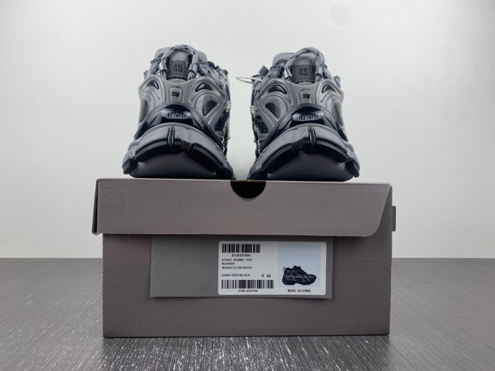 BLCG RUNNER SNEAKER 677403 W3RBR 1515