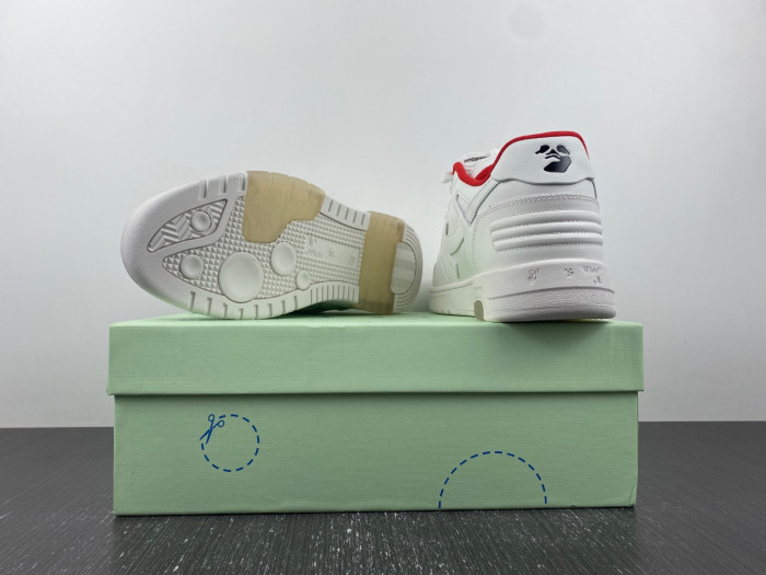 OFF-WHITE SNEAKER
