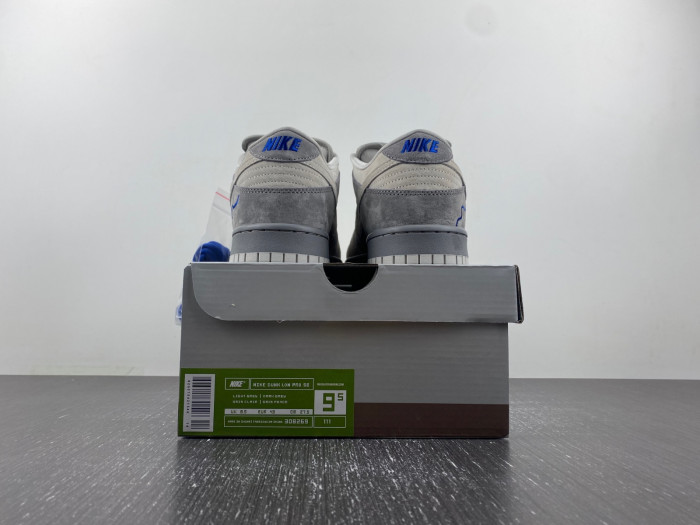 Nike SB Dunk Low London 308269-111