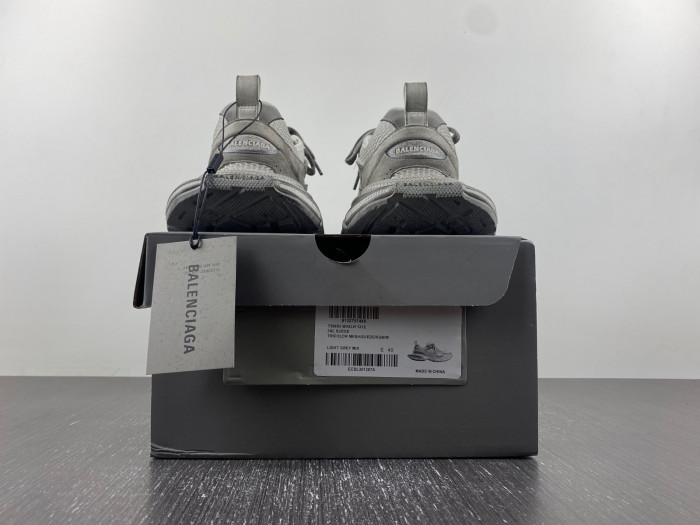 BLCG 3XL SNEAKER 759693 W3XLH 1212