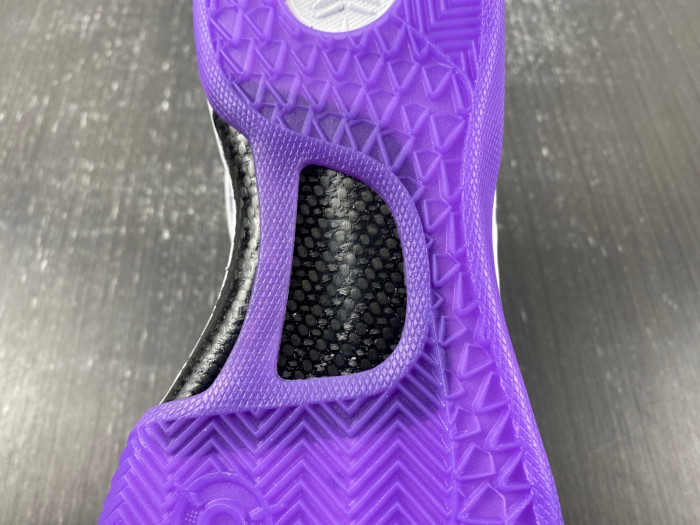 Nike Kobe 8 Protro “Court Purple” FQ3549-100