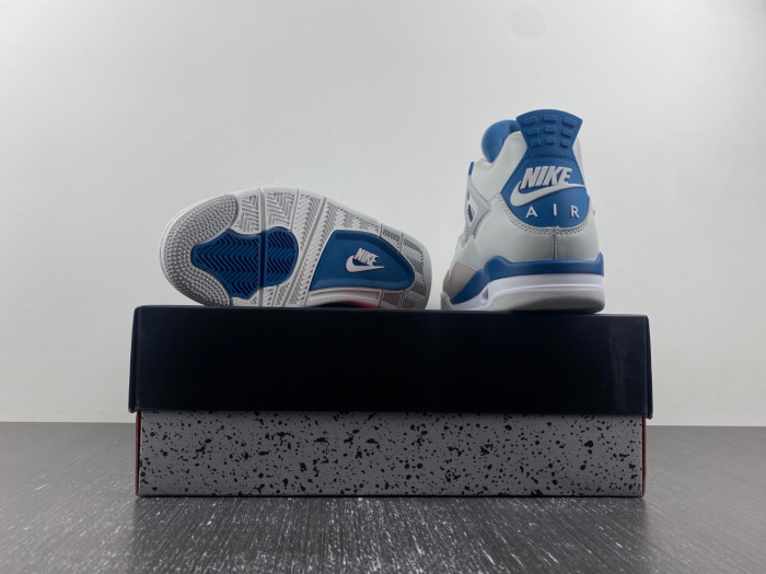 Air Jordan 4 “Military Blue” FV5029-141