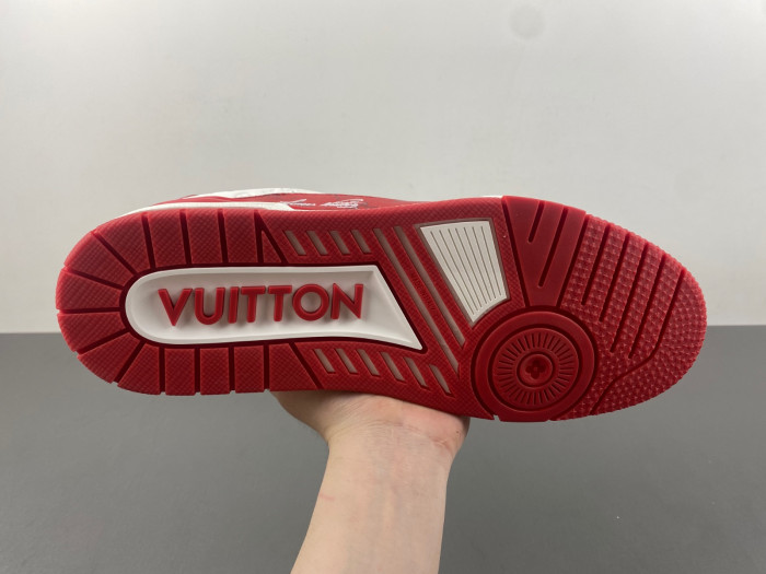 LV TRAINER SNEAKER