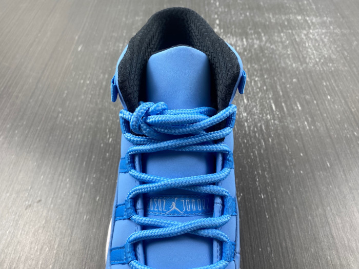 Jordan Ultimate Gift of Flight (11/29) 717602-900