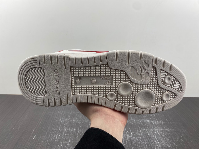 OFF-WHITE SNEAKER