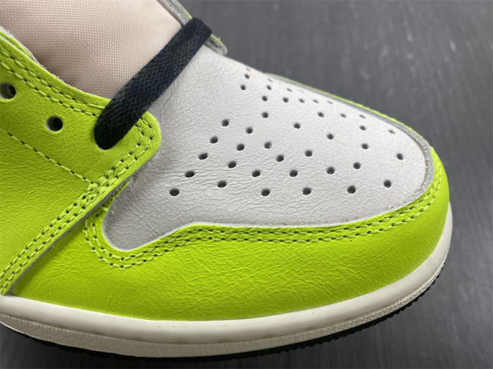 Air Jordan 1 High OG “Volt” 555088-702