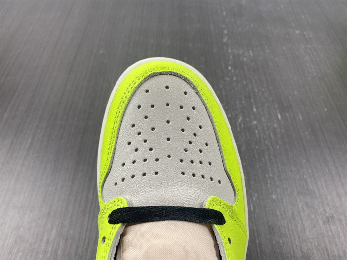 Air Jordan 1 High OG “Volt” 555088-702