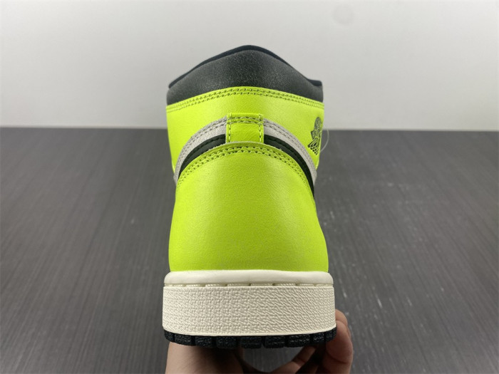Air Jordan 1 High OG “Volt” 555088-702