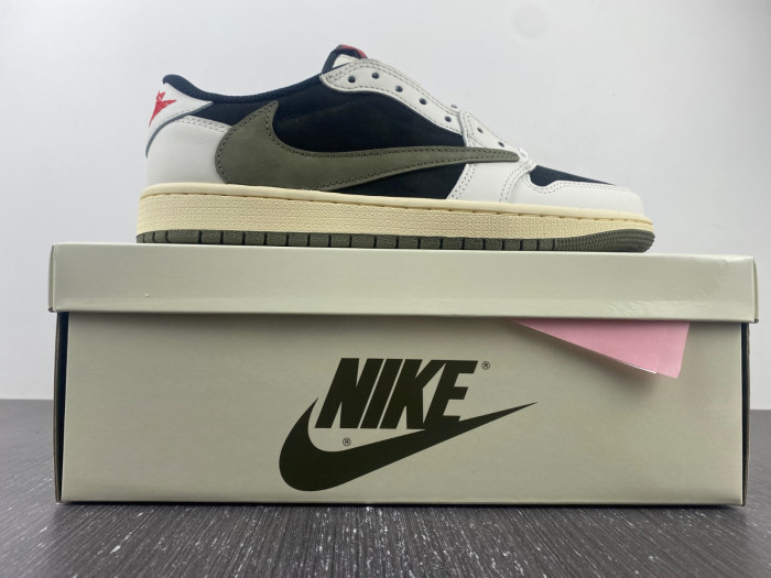 Travis Scott x Air Jordan 1 Low OG WMNS “Olive” DZ4137-106