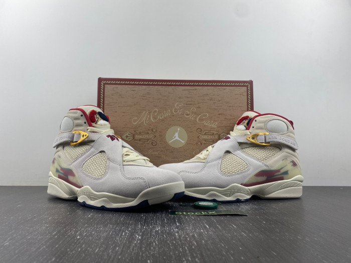 Jordan 8 Retro SoleFly Mi Casa Es Su Casa (Friends and Family Special Box) FJ2850-107