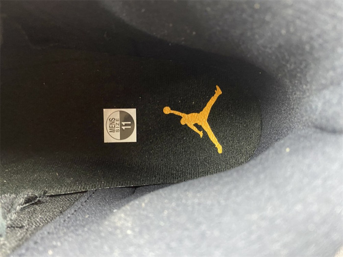 Air Jordan 12 “Black Taxi” CT8013-071