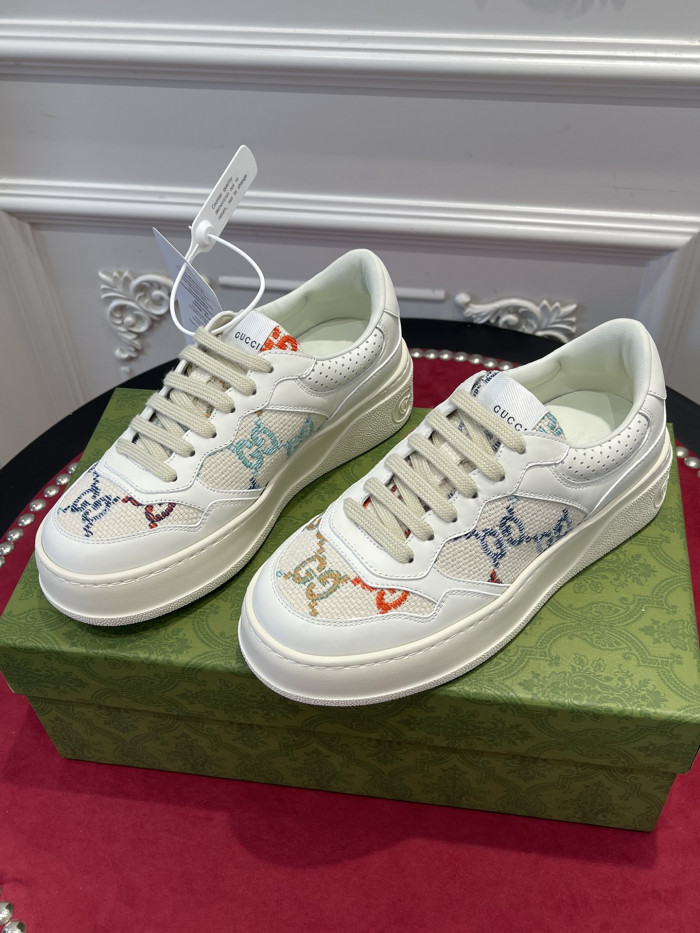 GUCC LOW-TOP SNEAKER
