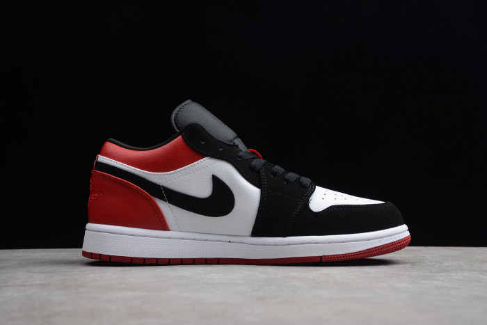 Air Jordan 1 Low Black Toe 553558-116