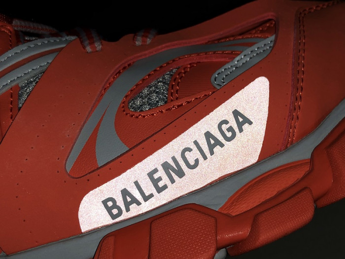 BLCG TRACK TRAINER