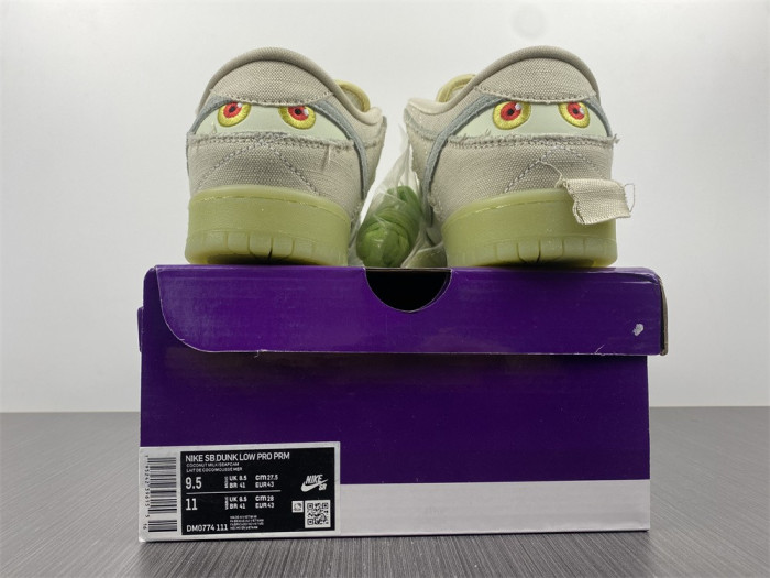 Nike SB Dunk Low “Mummy” DM0774-111