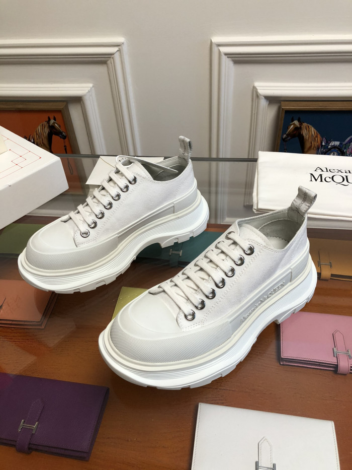 MQ SNEAKERS