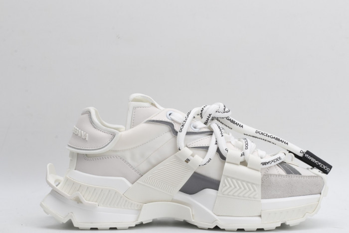 DG SNEAKER